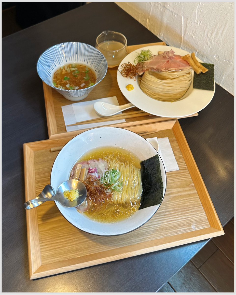 kiyoofdeath's tweet photo. 札幌中華蕎麦塩/つけそば濃厚中華蕎麦塩 at SapporoRamenHACHI手稲店
#shellfish 星人𝗐
What's up??
2023年1月26日㊗︎「サッポロラーメンハチ」2号店!!鶏豚貝の濃密スープは貝の旨味が満載‼️#カネジン食品 特注麺とバチクソ美味ぃのyo!yo!!最後は旨み爆弾割りスープfinish!!次回は牡蠣ラーメン🤣👍 https://t.co/jbnUEzX7ej