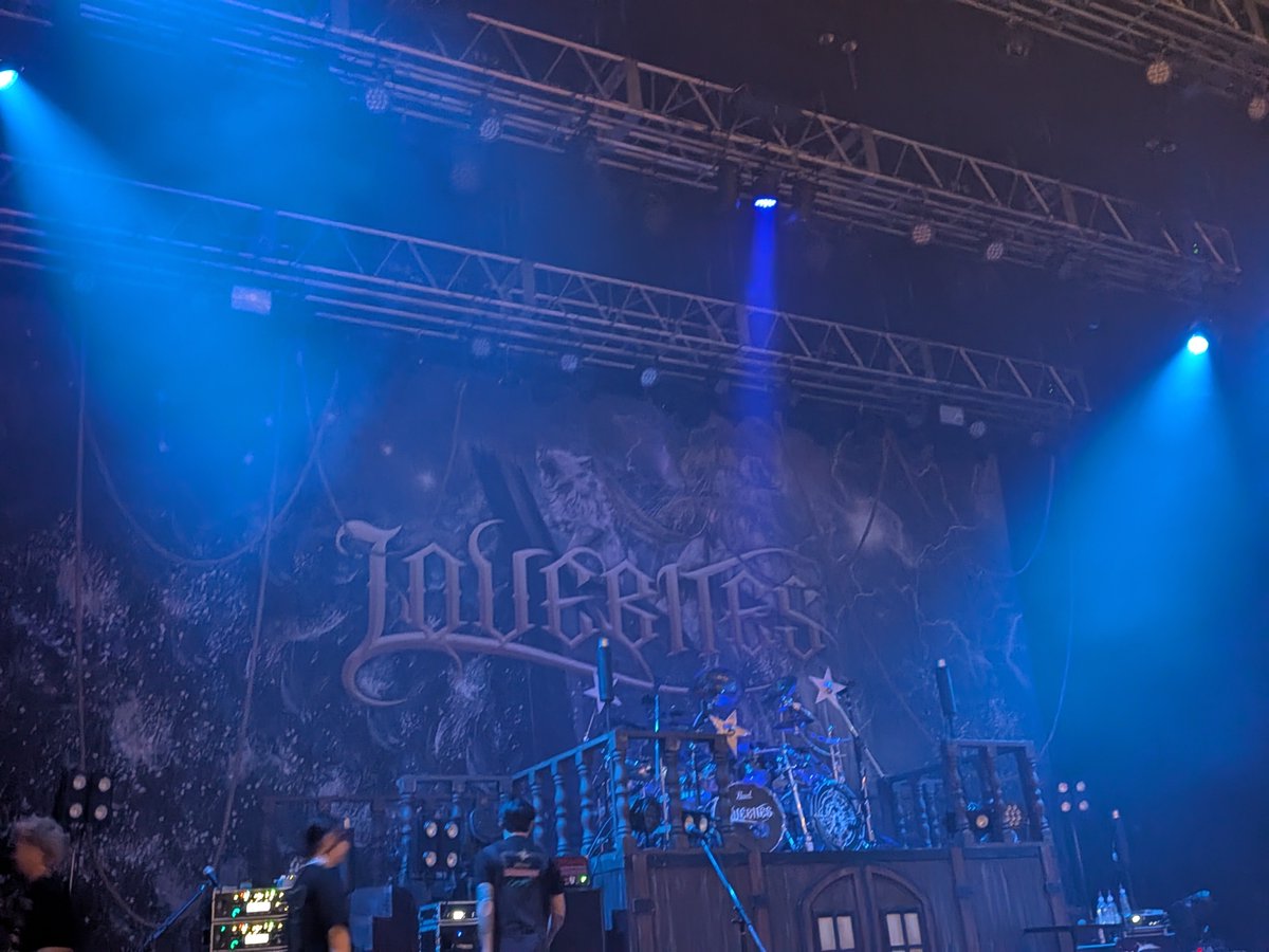 nikoo31io10's tweet photo. LOVEBITES
OUTSTANDING TOUR
JAPAN 2026
ファイナル！

最高のライブでした😭

Asamiさんのスーパー声量
全開で最後まで熱唱✨️

印象的だったのは
メンバー全員
最高の笑顔😊

#LOVEBITES #OutstandingTourJapan2026 #Zepphaneda #asami #miyako #midori #haruna #fami #tokyo https://t.co/kXZAIFilq9