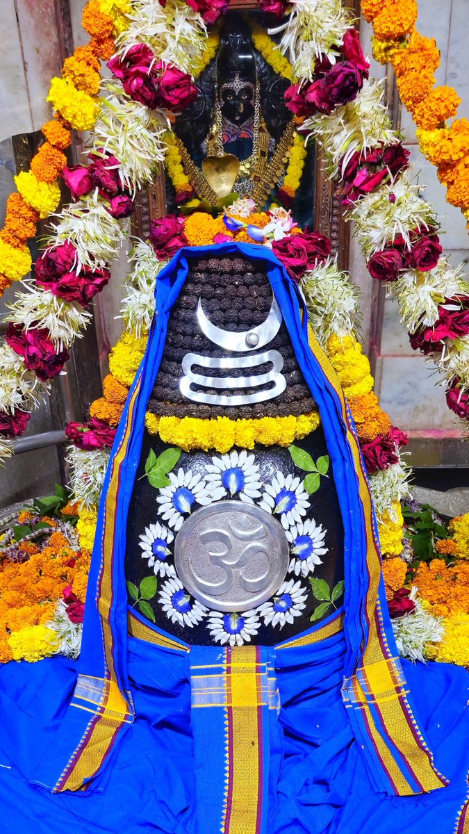 Somnath_Temple's tweet photo. श्री अहल्याबाई मंदिर, प्रभासक्षेत्र - गुजरात (सौराष्ट्र)
दिनांक: 26 सितंबर 2026, भाद्रपद पूर्णिमा - शनिवार
सायं श्रृंगार 
092611244
#somnath #mahadev #shivji
#bhakti #somnathlivedarshan #somnathtemple #JaiSomnath
#SomnathSwabhimaanParv

Whatsapp Channel Daily Darshan https://t.co/sndKP0fuKq