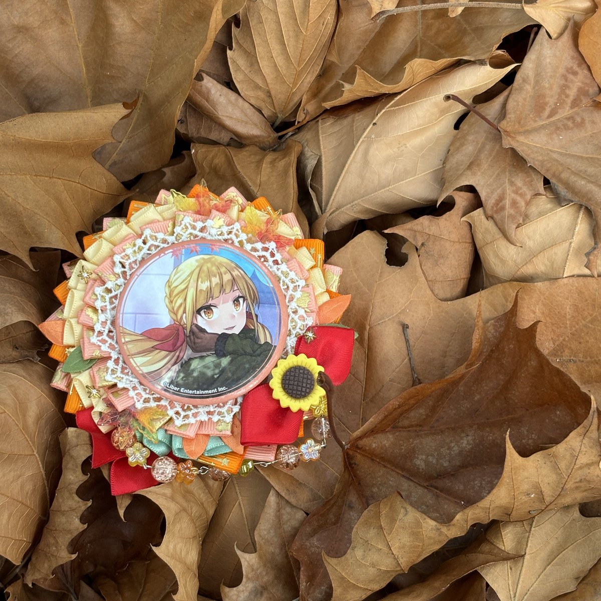 tomato_che's tweet photo. 喜欢秋天🍁 https://t.co/Oq94GDH8dX