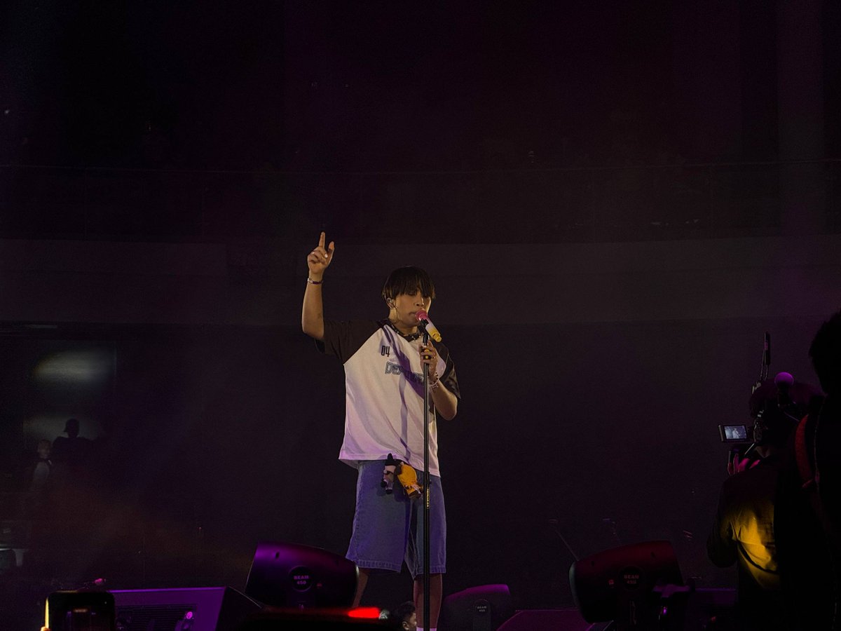 localpopph's tweet photo. #MAKI is now on stage!

#NavotasMusicFest2026 #NavotasMusicFestival https://t.co/hVEqQo0Pw1
