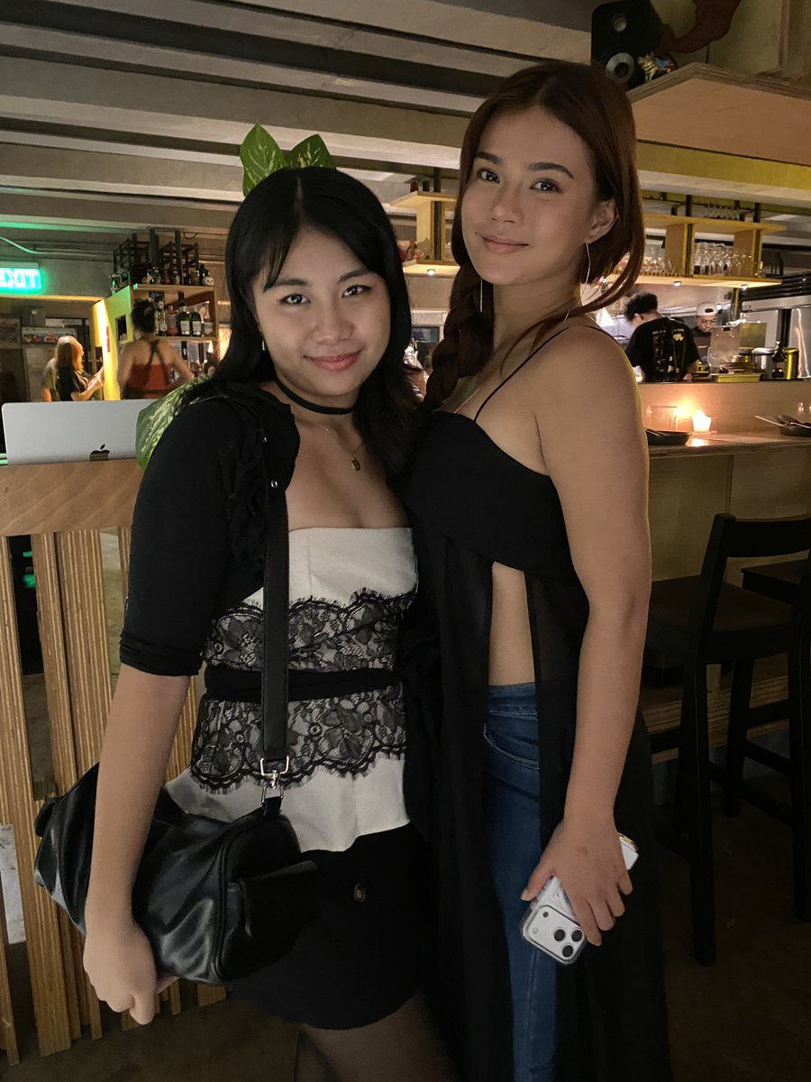 denielemein's tweet photo. i love youuuuu @MissMarisRacal!!!!!!!!! https://t.co/Vw3GTXlkqB
