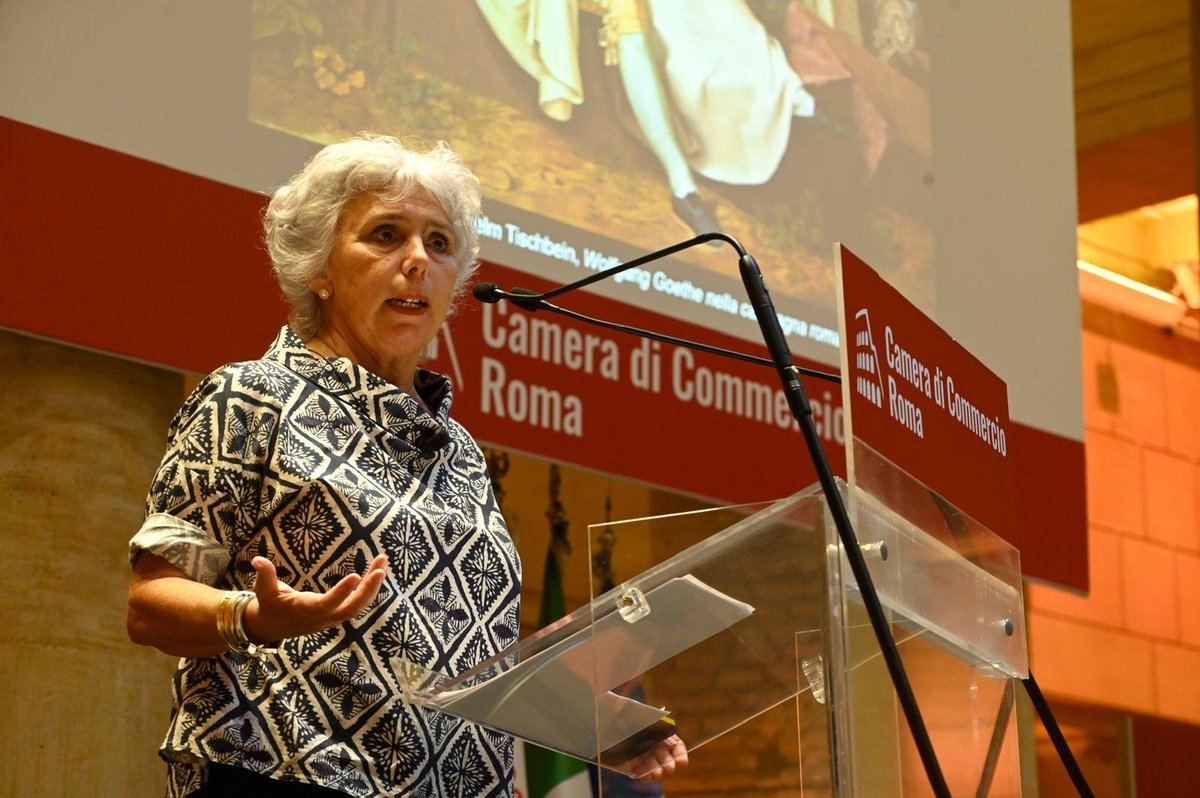 camcomroma's tweet photo. Secondo appuntamento di oggi del Roma Storia Festival, sempre dalla Sala del Tempio di Vibia Sabina e Adriano, con la lezione della Prof.ssa Francesca Sgorbati Bosi dal titolo: "I giorni del Grand Tour".

🎥 Streaming ⤵️

https://t.co/sNuDoEgifF https://t.co/AblYcl2TZc