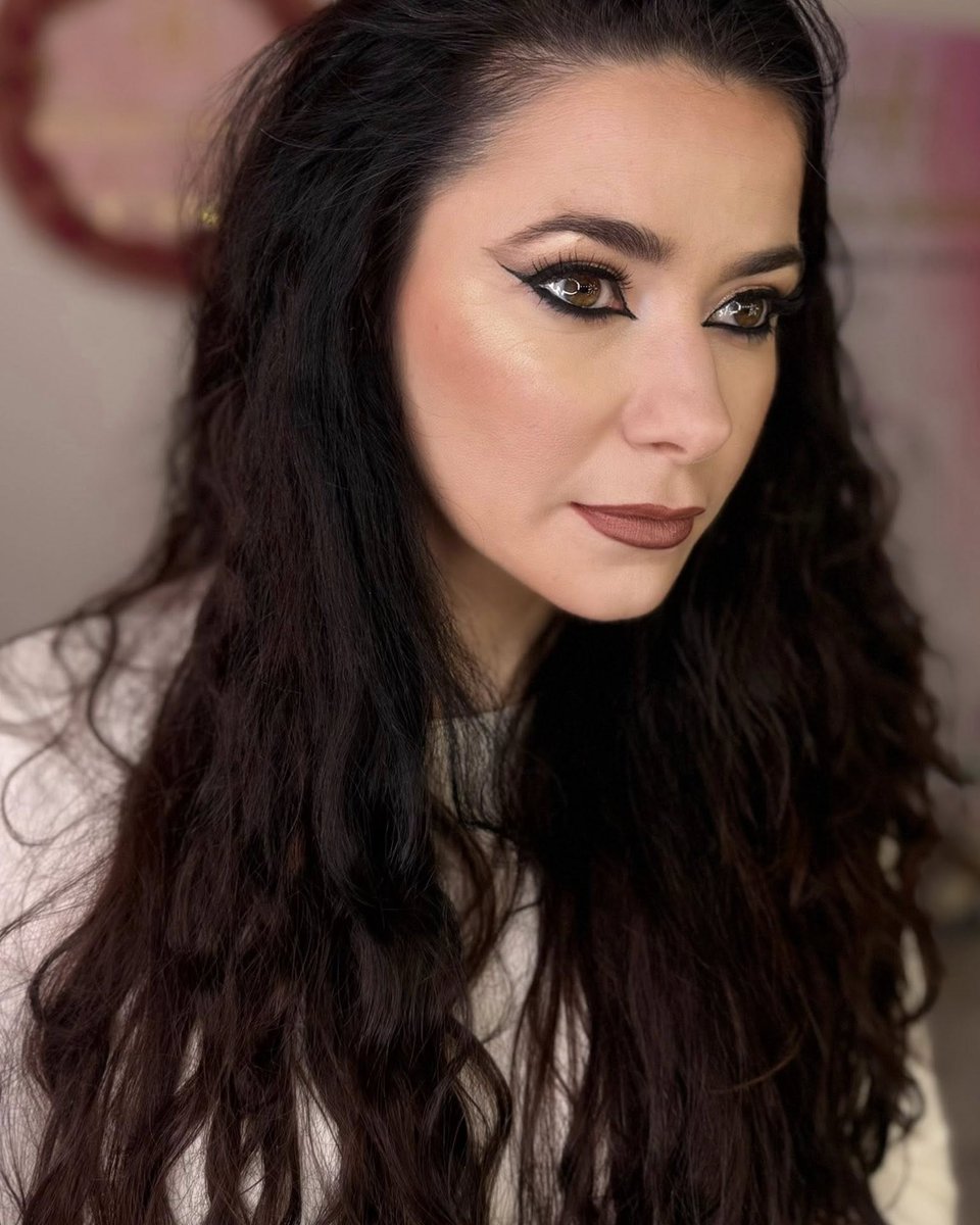 alylyta's tweet photo. الجمال والأناقة والرقي في إطلالة واحدة 
مكياج: 0895433187 
العنوان: غابروفو، شارع تسانكو ديوستابانوف 18 
استوديو Hristina's Makeup https://t.co/T2roAFId6y