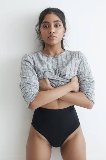 Bvll80085's tweet photo. Don't make me choose between Sinhala Saskia Wijewardene and Eelam Thamizh Maitreyi Ramakrishnan because I would lick both of their feet clean https://t.co/6pac0MsnFU