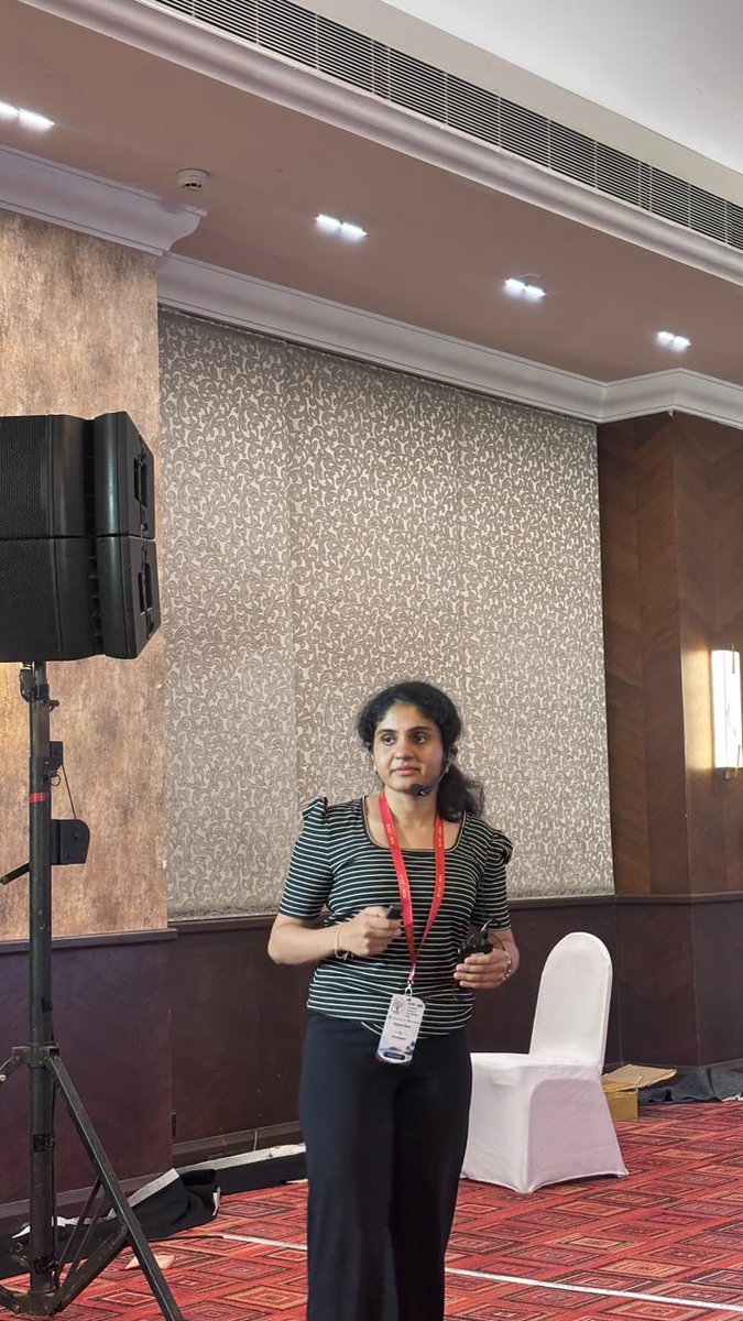 icoc_2026's tweet photo. ⚡ Big ideas. Bold chemistry. Fast-paced science!
Mandira Saha, Maximilian Schutze, Prabir Manna, and Sowmya Shree delivered an engaging Flash Talk at #ICOCIV2026, sharing fascinating chemistry and fresh perspectives. 🧪🔬

#ICOCIV2026 #FlashTalk #Chemistry #Research https://t.co/INurB74nTc