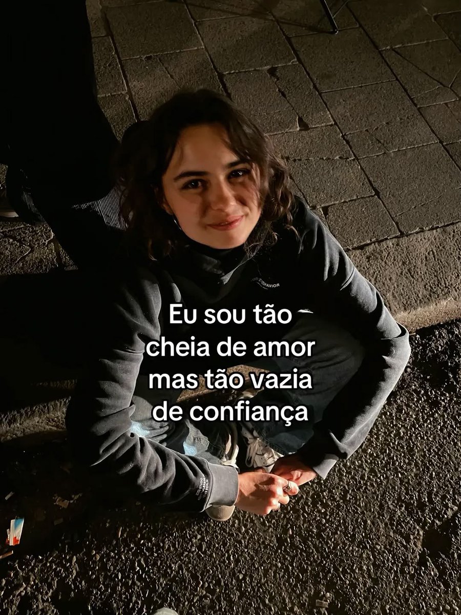 xheleninha's tweet photo. https://t.co/AqkqWXIbWG