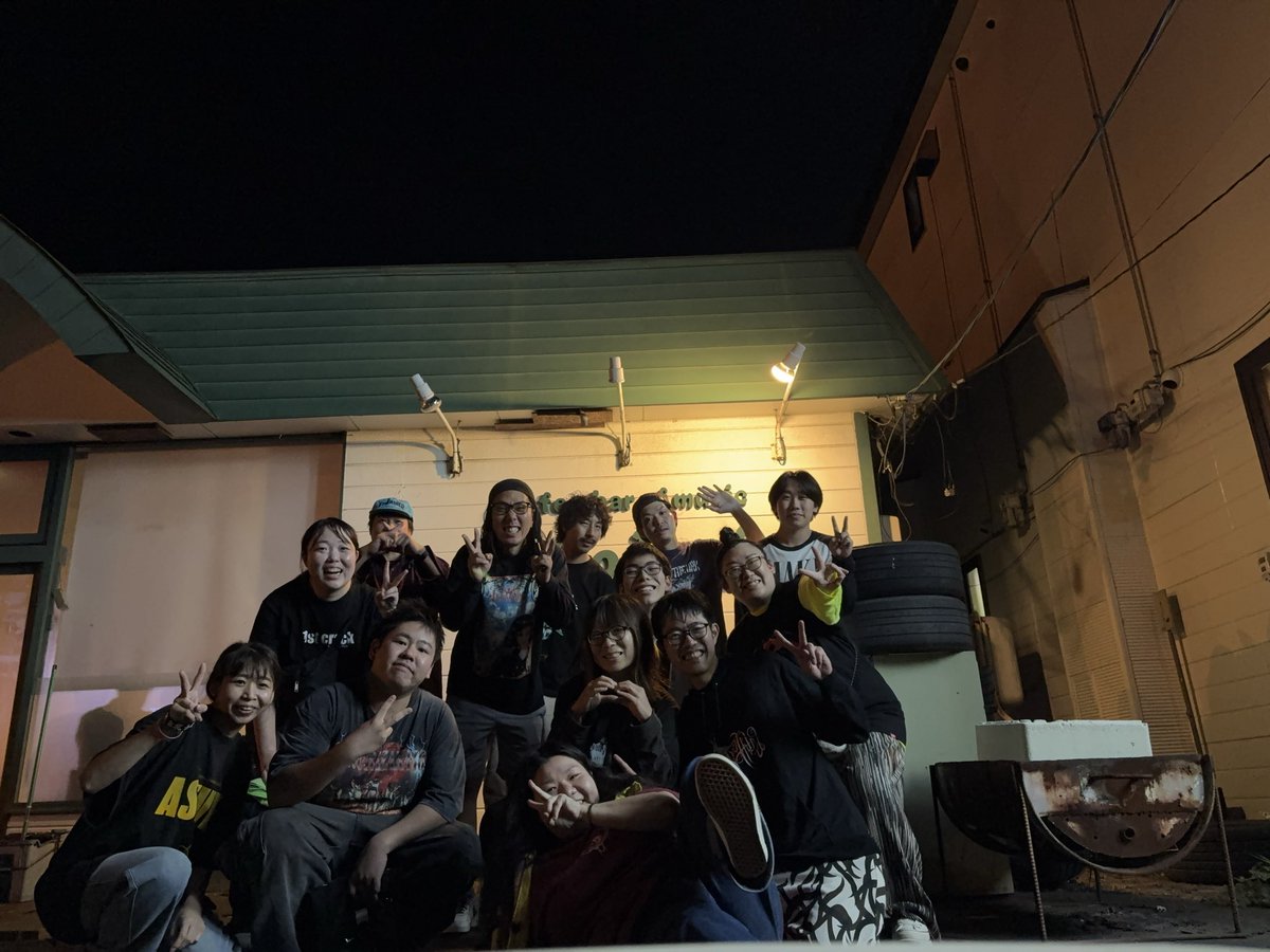 hiroyat215's tweet photo. トシさんザビさん本当にお疲れ様でした！！そしてありがとうございました！！
4バンドとも最高でした☺️✨
特にファスクラとTWO-nothingではみんなでブチ上がれて本当に楽しかったなぁ🥹 https://t.co/Rw8tga8w9G