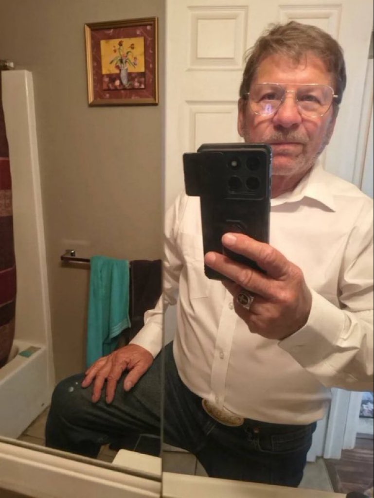 GilmarEustaquio's tweet photo. Text me on Zangi 
4471438464

Or signal 
+1 945-392-5836 https://t.co/HJNuohJete