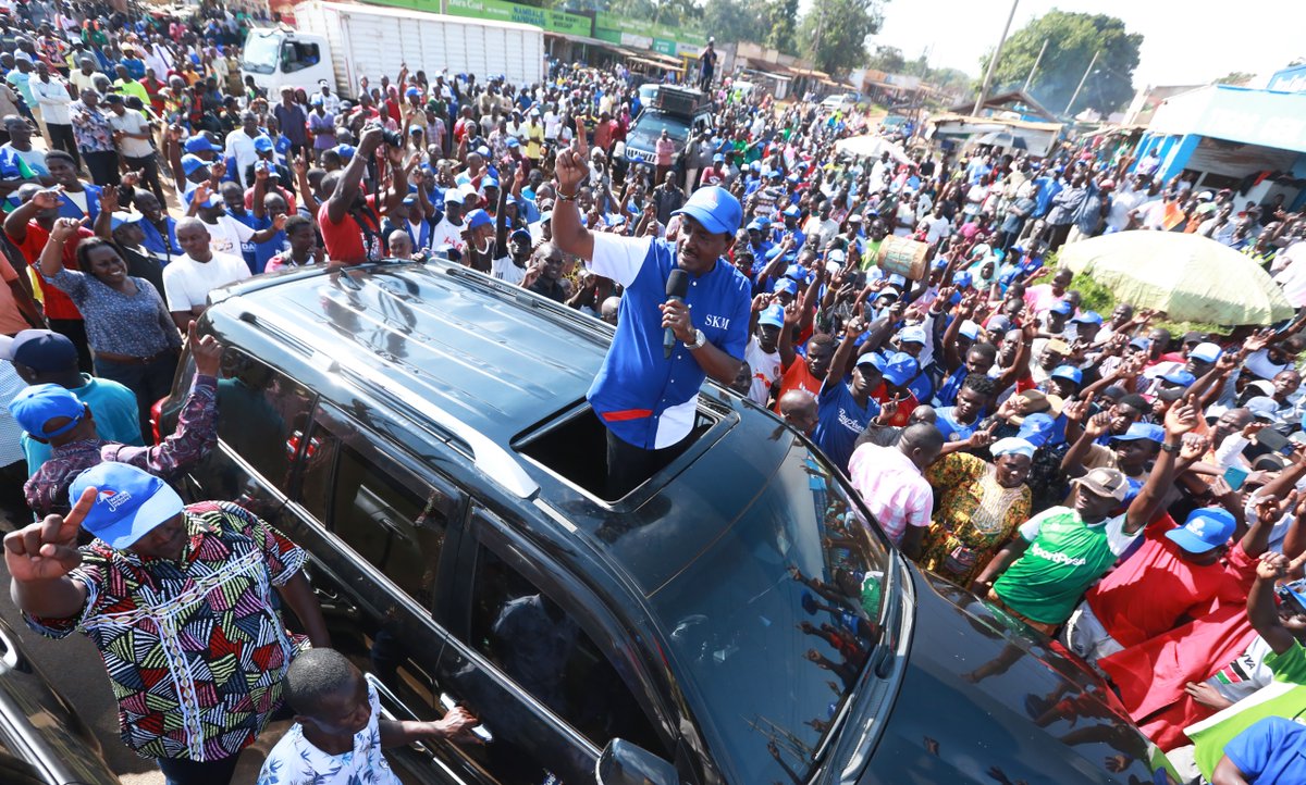 skmusyoka's tweet photo. Watu wangu wa Nambale, mmejitokeza kweli kweli! 🔥

Hii shughuli ya Ukombozi inahitaji watu wako serious kama nyinyi.

And more than ever, Kenyans are saying: RUTO MUST GO! 🇰🇪

#TheUkomboziAlliance https://t.co/gejFhWvHsl