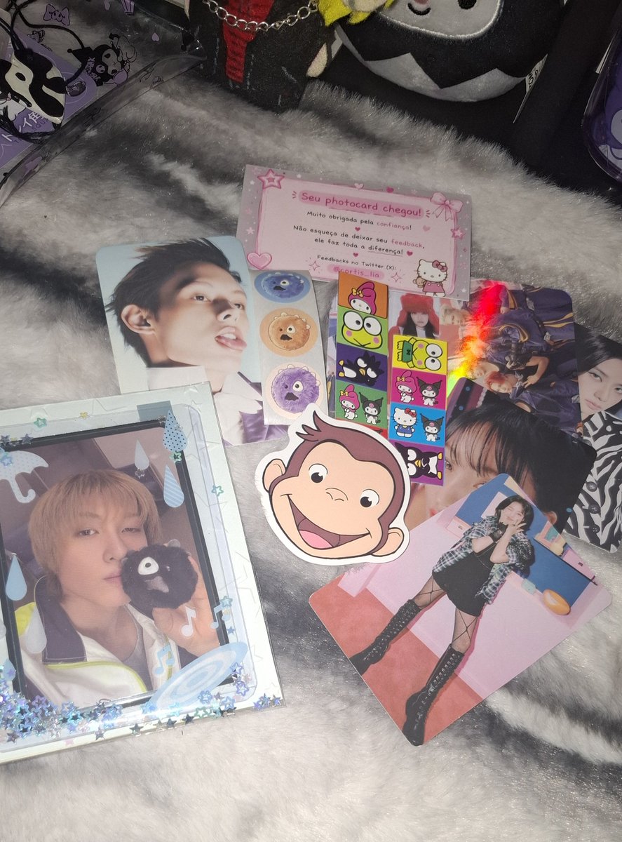 MaceArcana's tweet photo. feedback mais que positivo pra @cortis_lia, chegou rápido, muito bem embalado, cheio de mimos fofos ✨ além da diva ser educada e atenciosa! Voltaria a comprar com ela com toda certeza 🩷 https://t.co/NB9lx3a7h8