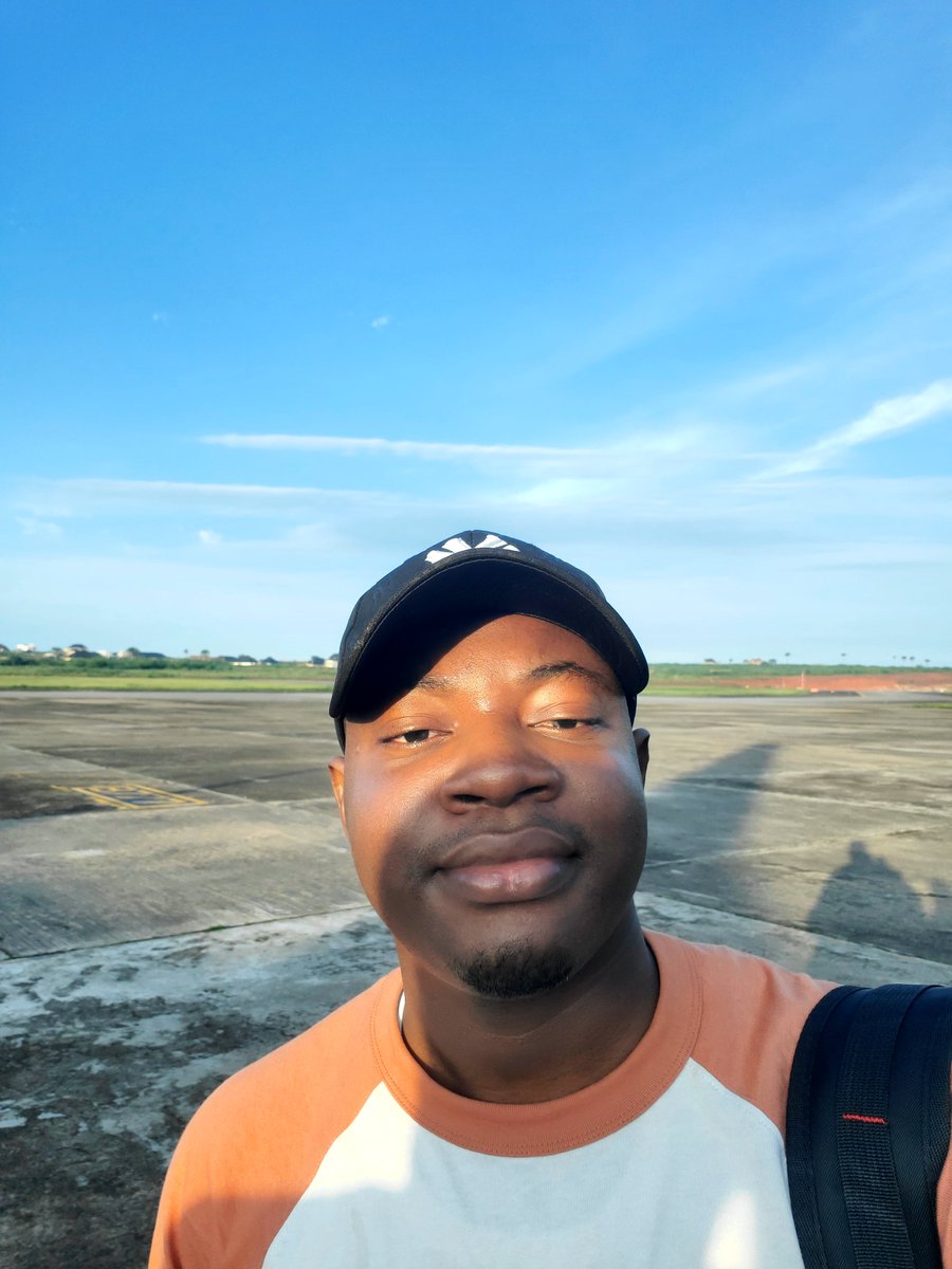 physicist_danny's tweet photo. See who got TWO fully funded Erasmus Mundus scholarships! 🎓

• 2023: https://t.co/XM38jgFQbM. Industrial Physics, University of Benin (UNIBEN) with a 3.71/5 CGPA. 

• 2024/25: ~15 scholarship applications → ALL rejected ❌

• 2025/26: Restrategized → TWO offers ✅

🎓 Radiation Effects on MicroElectronics and Photonics Technologies (RADMEP)

🎓 Intelligent Photonics for Security, Reliability, Sustainability and Safety (iPSRS)

Chose iPSRS → 🇫🇷 🇫🇮 🇱🇹

#ErasmusMundusScholarship #photonics