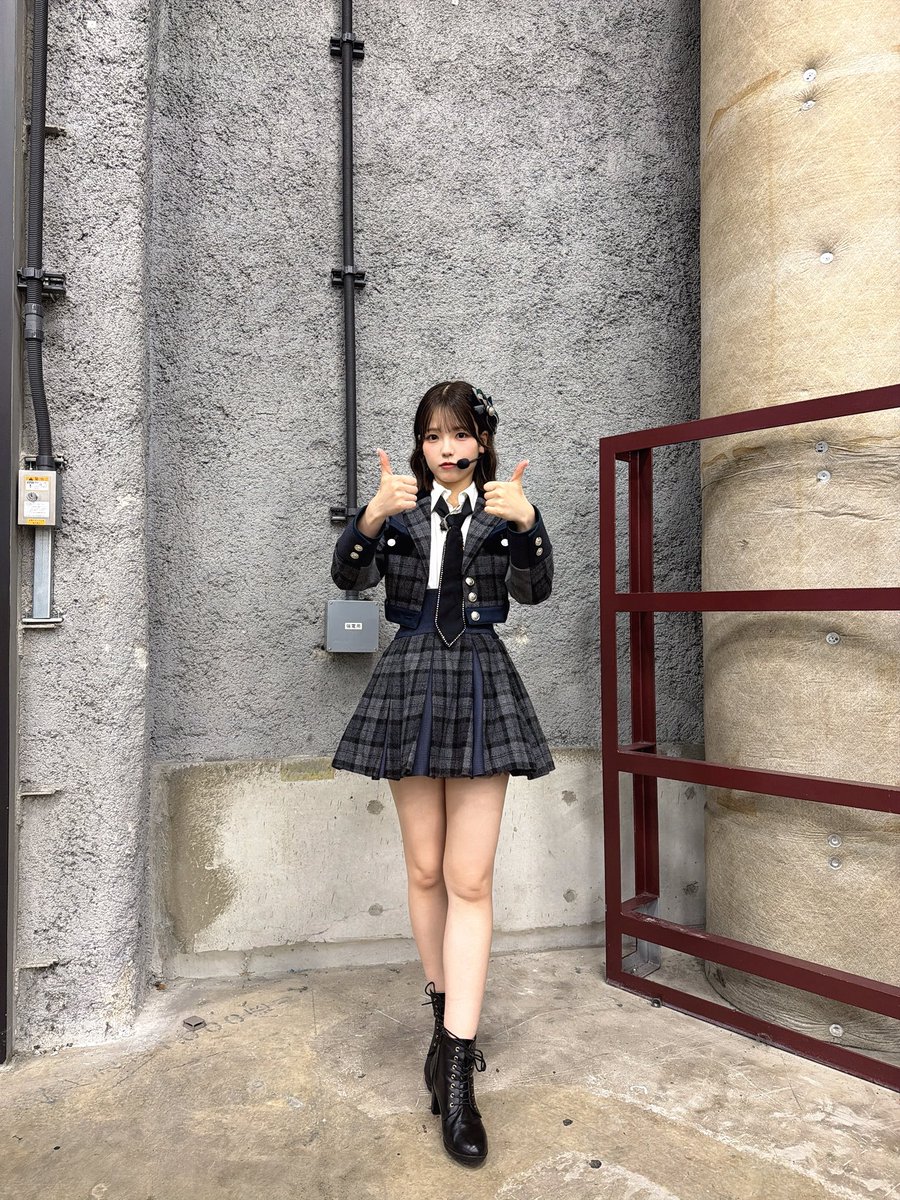 __ayn1230__'s tweet photo. #AKBサンコンコン 1日目💗
お昼は新曲達や王道AKBを一緒に楽しめたのではないでしょうか✨✨

夜の1人ずつセンターの曲は
「少年よ 嘘をつけ！」でした❤️‍🔥
渡り廊下走り隊が大好きだったので嬉しかった〜☺️

達成感と楽しかった気持ちでいっぱいです🫶🏻
ありがとうございました！ https://t.co/AEGQQQds2O