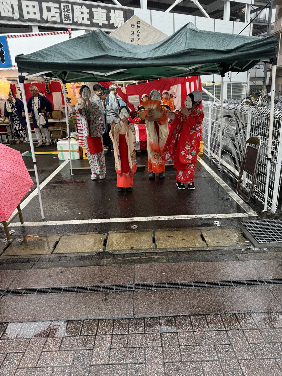 toa_rental1126's tweet photo. 今日は町田でご飯同行依頼の後にゲイバーの依頼に行ったよ！ https://t.co/Q7H4EpjYVM