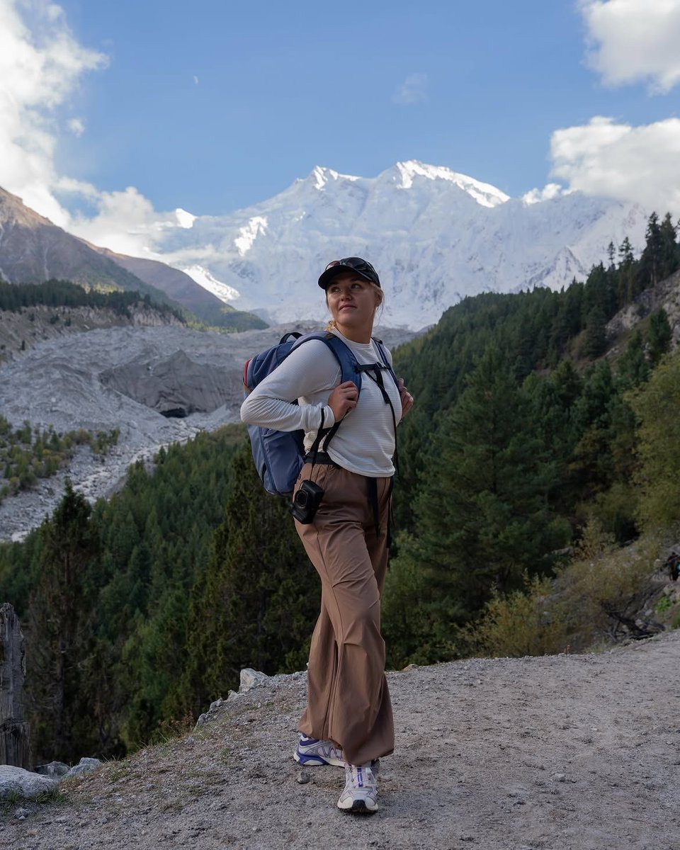 PakTravelGuide's tweet photo. 📷 Fairy meadows..Killer mountain - Gilgit baltistan Pakistan 📷 https://t.co/Fzc7YSZJYA