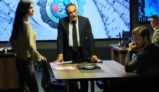 raninitv's tweet photo. BU AKŞAM | Altay, Ender için sahaya iniyor! https://t.co/Pu8fuNGPZE #Teşkilat yeni bölümüyle @trt1'de ekrana gelecek! #RaniniTv https://t.co/R1QN2fuJGo