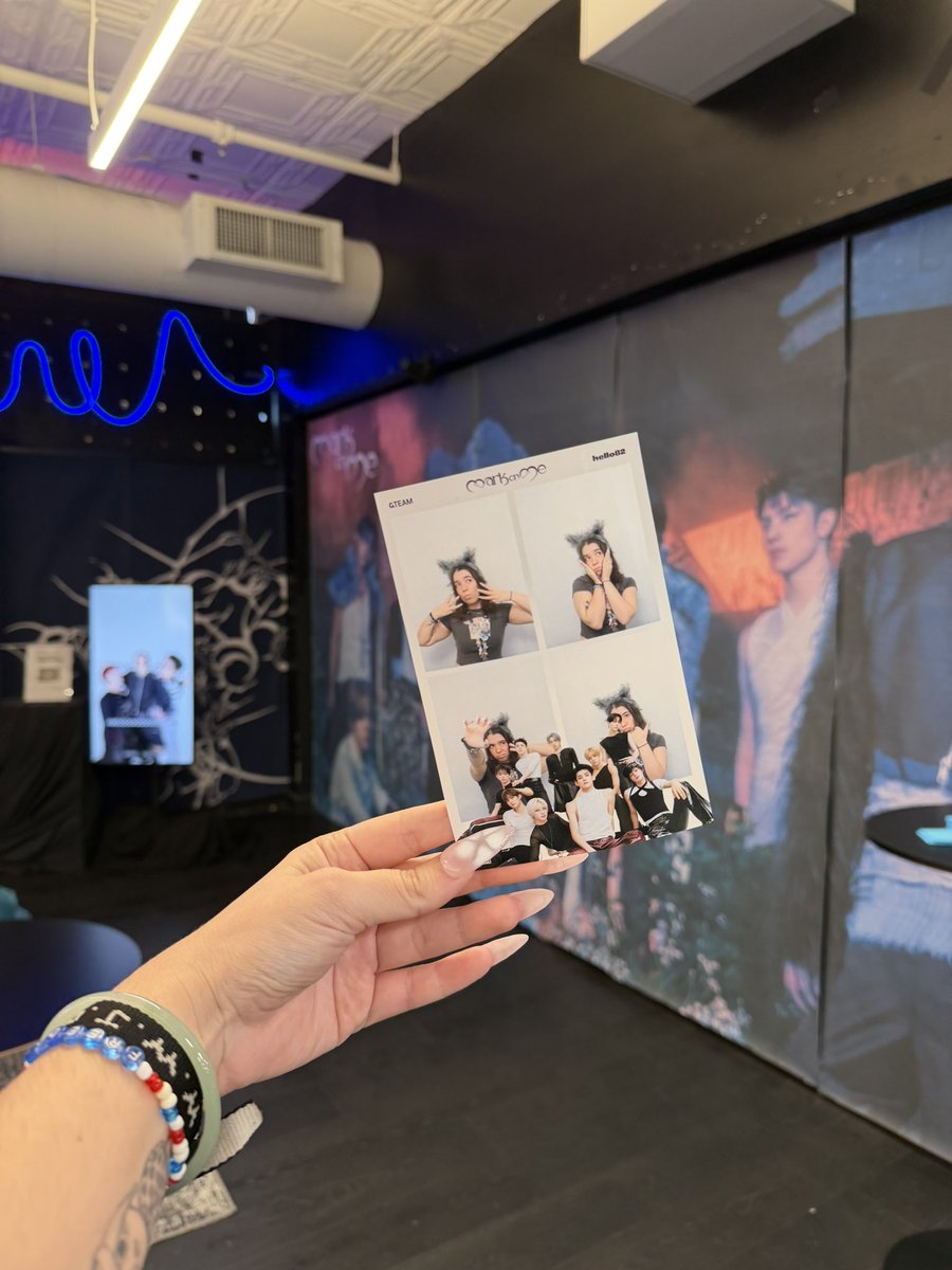 hello82ATLANTA's tweet photo. Be sure to jot this down in your love notebook! 📓
Day 2 of the &TEAM Album Release Event starts now! Get your Exclusive Albums, Freebies, and more today! 

🌕 9/25 - 9/27 | 11AM - 7PM
📍 @hello82ATLANTA

@andTEAMofficial
#andTEAM #앤팀 #MarkonMe #andTEAM_MarkonMe #hello82 #hello82ATLANTA