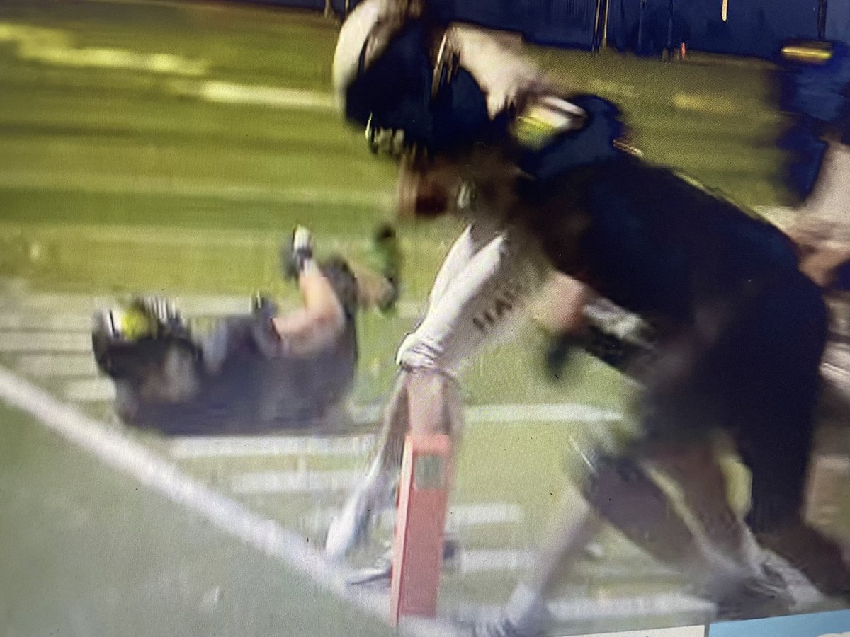 CFBandMate's tweet photo. @wlhs_football @AndrewNemec game of inches. He was out. https://t.co/yuj4tbR6vE