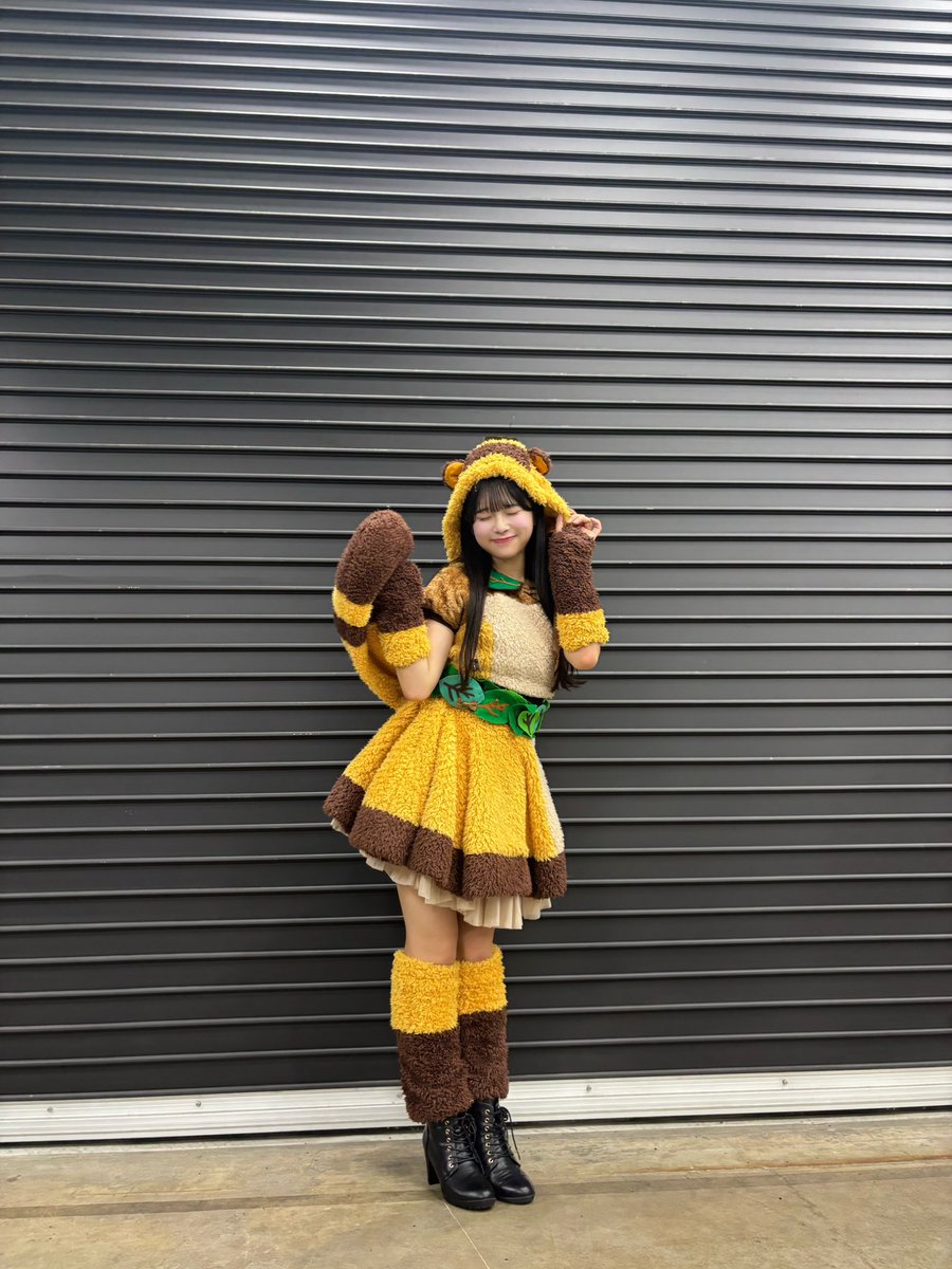 Ema_Makito's tweet photo. #AKBサンコンコン 2公演目！ありがとうございました！！

センター曲は「初恋は実らない」でした！パフォーマンスできてすごく嬉しかったです！💞💞

みんなの個性がたくさん詰まった公演！
タヌキにもなれました՞ -_- ՞ https://t.co/A0lHV9CJqQ