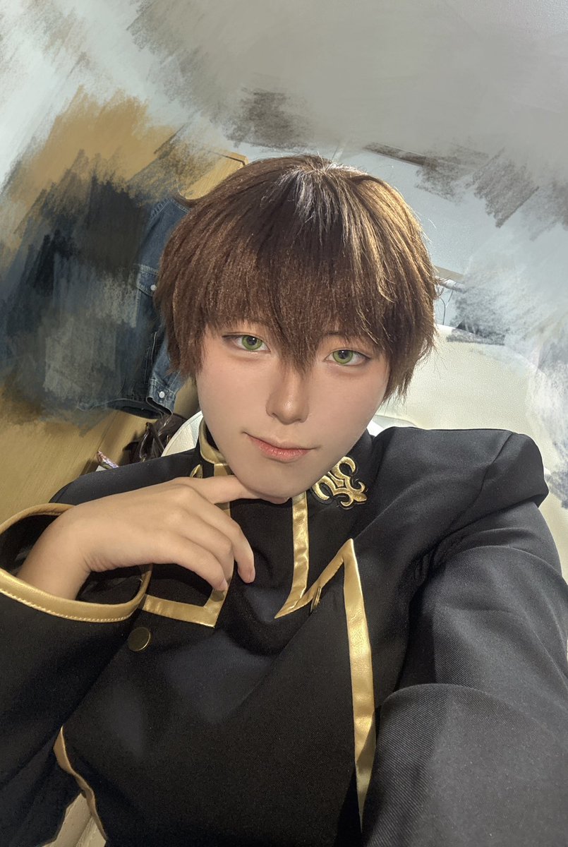 samepic0_0's tweet photo. cos.  コードギアス / 枢木スザク https://t.co/PHmOTfaq9c
