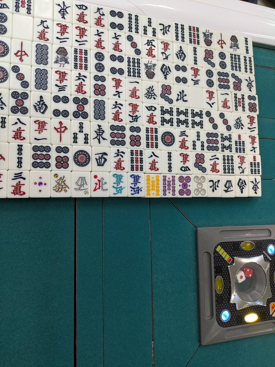 mastermah's tweet photo. ジュエルは渋谷の王に挑むも鳳東民の意地を見せられずタコ負け
初めてのマジロケはこの世の全てが集ま　るが如くアホ勝ち

ジュエルは運ゲーであり、マジロケは実力ゲーです https://t.co/fblcwZ1SvC