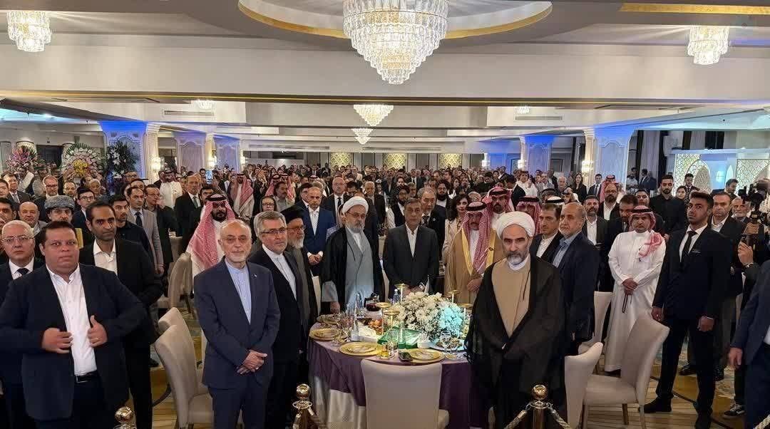 Bahar__Saadatt's tweet photo. به قول یوسف پزشکیان؛
مثل مردم یمن زندگی کنید... https://t.co/woV2Y6BajO