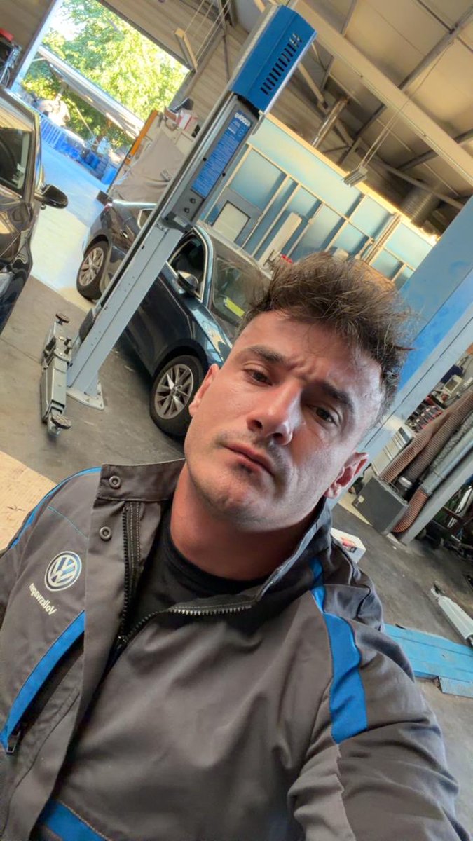 teaunatic tweet picture