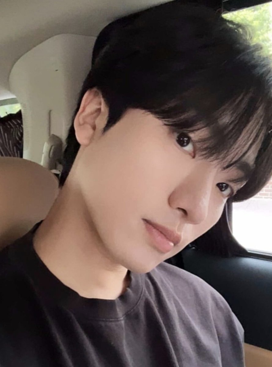 EDIJH725's tweet photo. 바보동구리띨롱디와니                                             スI환. https://t.co/N4vKAeogqO