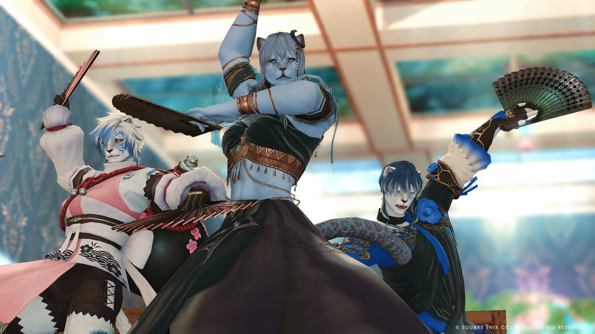 shirotatoramaru's tweet photo. 扇持ってた！！
#FF14 #男装メスガル #すなや https://t.co/UA0q9TIMtF
