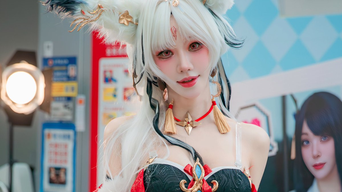 takibi91925's tweet photo. 宅喵屋中秋节一日店长活动2
#心月狐 Model:@hannamin914 
#鸣潮 #wutheringwawes https://t.co/4Vba87WwwU