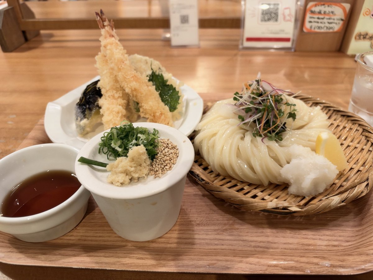 prost556665's tweet photo. 3日連続麺祭り https://t.co/KsWzlmIHJ2