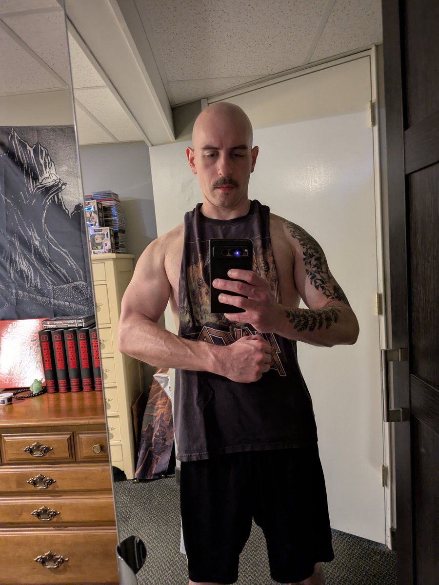 BigBLASSToise tweet picture