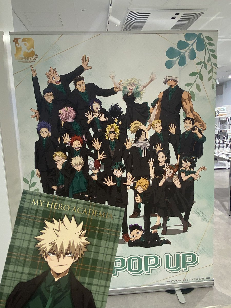 drmirqi's tweet photo. アクスタ完売でショックだったけど特典げっとできた〜うれしい😭😭😭💖
あまりにもビジュがいい…！！！！！！ https://t.co/54lsnY8raN