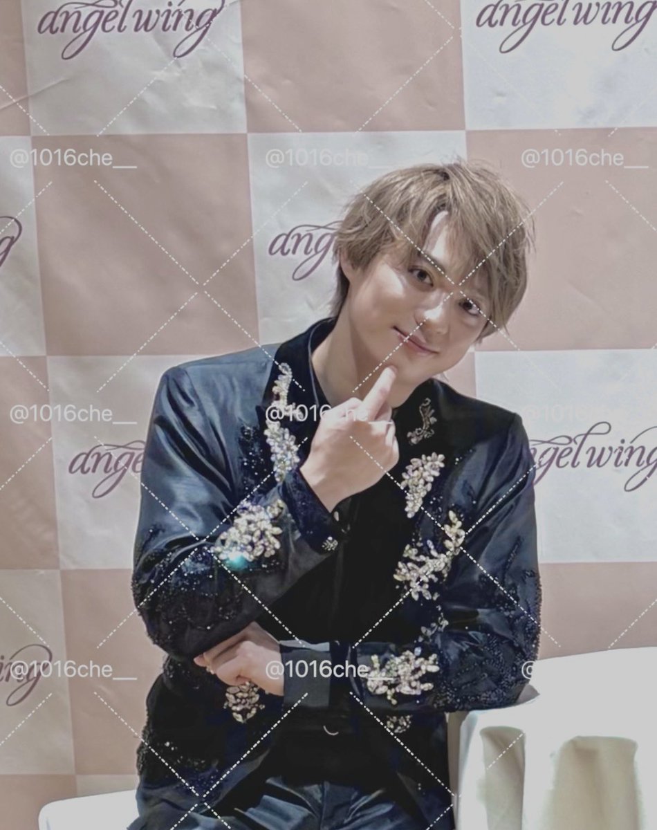 1016che__'s tweet photo. angel wing 特典会 9.26🪽✨
だってポーズ

"目を合わせるたび心が
⠀ ⠀ ⠀少し騒いでしまうんだよ"

#福本大晴 #angelwing https://t.co/8a6jIvSo4g