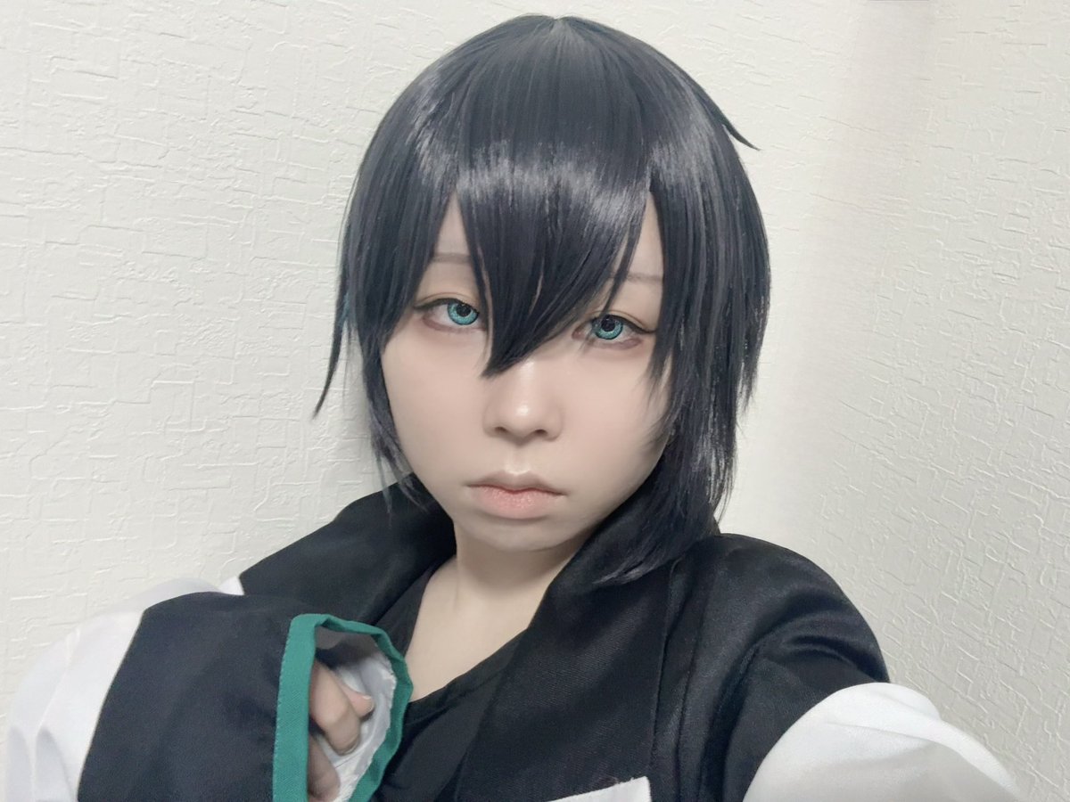 Yukigai122's tweet photo. コスプレ焼肉会、本当にありがとうございました！
今回の会をきっかけに、地元レイヤーの交流がより広がってくれたら嬉しいです！

焼肉会中は自撮りを忘れていたので、家で撮った💻💙を… https://t.co/NJSf9OQujn