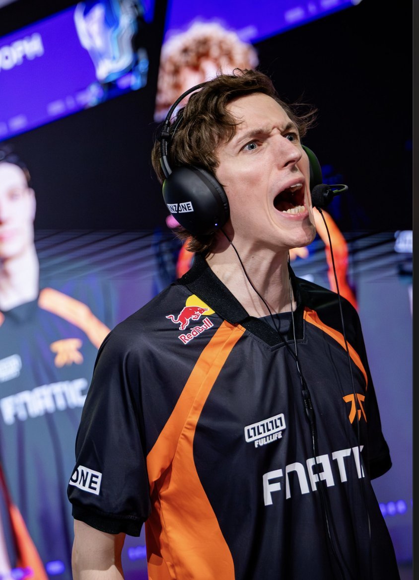 PolymarketVAL's tweet photo. SOURCES 🚨: Boaster 🇬🇧 and Alfajer 🇹🇷 were practicing with Gentle Mates 🇫🇷

Also, Kozzy 🇷🇴, MAGNUM 🇨🇿, and Ruxic 🇹🇷 rounded out the team in practice 

This roster looks insane... 

[@valohabercisi] https://t.co/w2gV3ajyE0