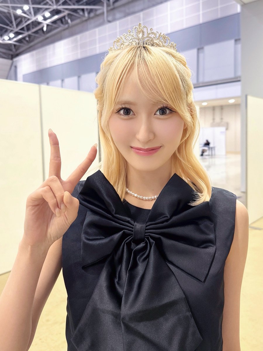 tomita_nanaka's tweet photo. ちゅみたん🐈‍⬛💞お誕生日おめでとう〜！
（いつもなでなでさせてくれて有難う🫶これからもさせてねぇ🫶）
#川中子奈月心生誕祭2026 https://t.co/6kTweu2P8R