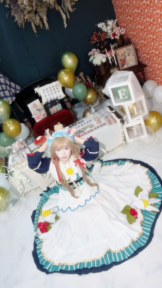 suop_q66's tweet photo. 【 #エリコニHBD2026 🌲 】
※cos
エリーちゃん今年もお誕生日お祝いできて嬉しいです💗
今年は新衣装から歌みたまで出してくれてオタク嬉しすぎて横転してます🫨☝️

お体壊さないようこれからもお気を付けてお過ごしください🥰

p.s. 新衣装の組み合わせは、ゴスロリ赤目帽子無が好きです❤️ https://t.co/9EgR7VqCYp