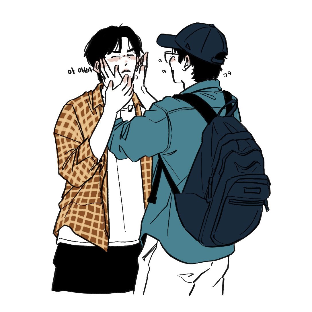 inoisipnida's tweet photo. 멍게 구겨졌어욧 https://t.co/UFM1Tb2ixq