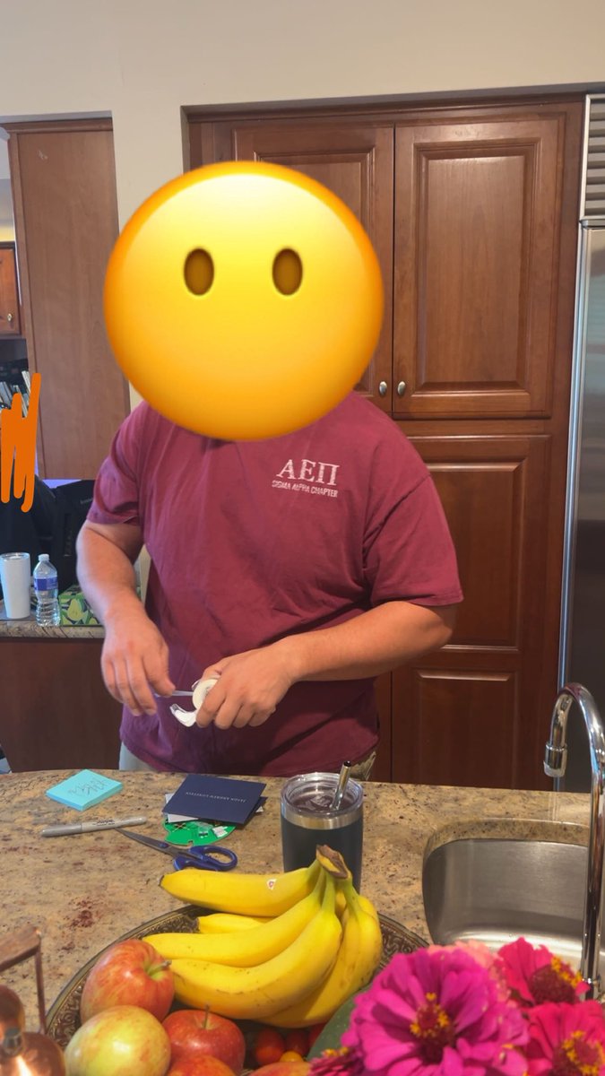 tucketBagman's tweet photo. I wonder how much shit he’s put up with #shitboy #AEPOO https://t.co/FRyKrbbr8m