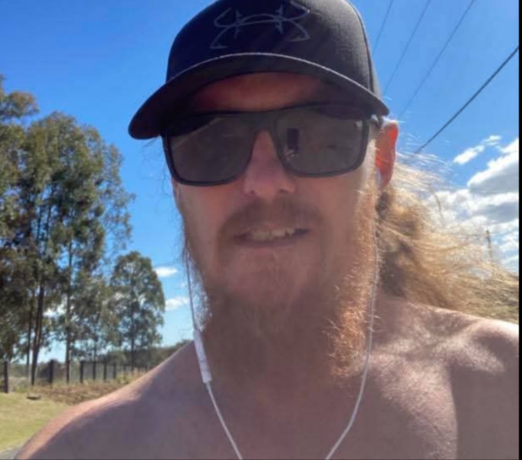 FraserCall38470's tweet photo. @calmejust_adele 40year old sumabitch https://t.co/q1WIlOxy24