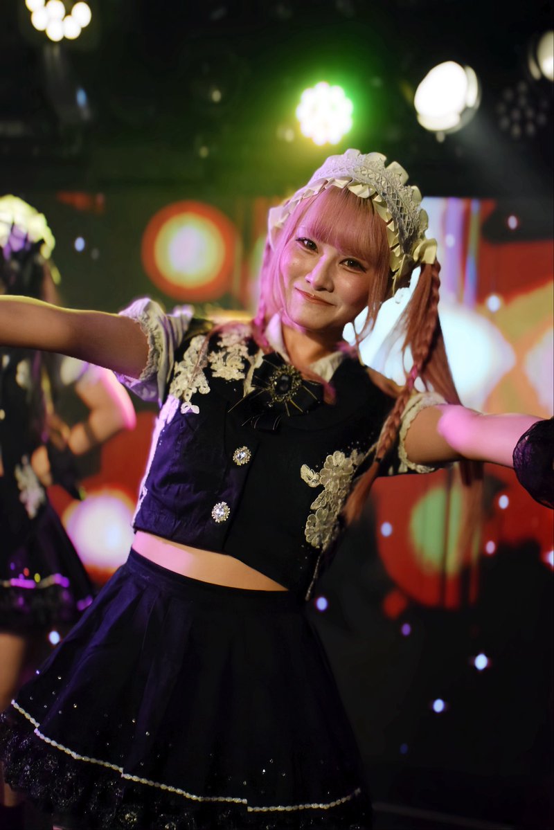 Captan_DK_RC's tweet photo. 『アイドルマリアージュVol.73～全組30分SP～』
📍新宿DHNoA

撮影可能曲「推しごとのススメ」
正面も横顔も天才的ですね

有栖ゆめみさん（@yumemi_rbcl)
リボンクロック(@Ribbon_Clock)
 #ゆめみとゆめみよ https://t.co/66960eEEid