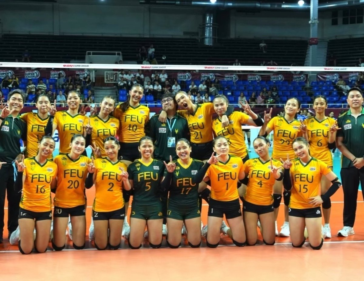 alwayspiyu's tweet photo. Iba aura ng girls under Coach Nols no? I hope malabas pa nila yung potential ng mga bata. 🙏🏻🩷 https://t.co/8zvVCwYmtq
