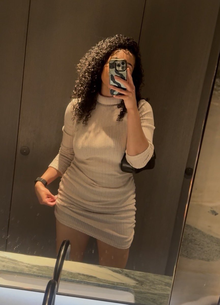 spoiltoni's tweet photo. You’d love to take me out to dinner wouldn’t you? Unlucky for you you’re white - you only get to fund it beta https://t.co/gxzpjqSJcx
