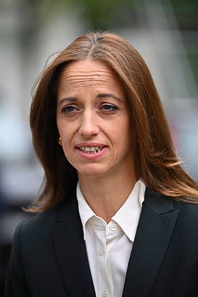 arvindjadwa's tweet photo. Reminder - Tory embarrassment Whately is a millionaire on £113,612/yr salary. Yet taxpayers cover her London second home expenses (£39,000 a year). Council tax, water, electric, everything! Meanwhile, she wants to cut benefits for disabled people living on from £11k to just £7k. https://t.co/4osqQwMcrV