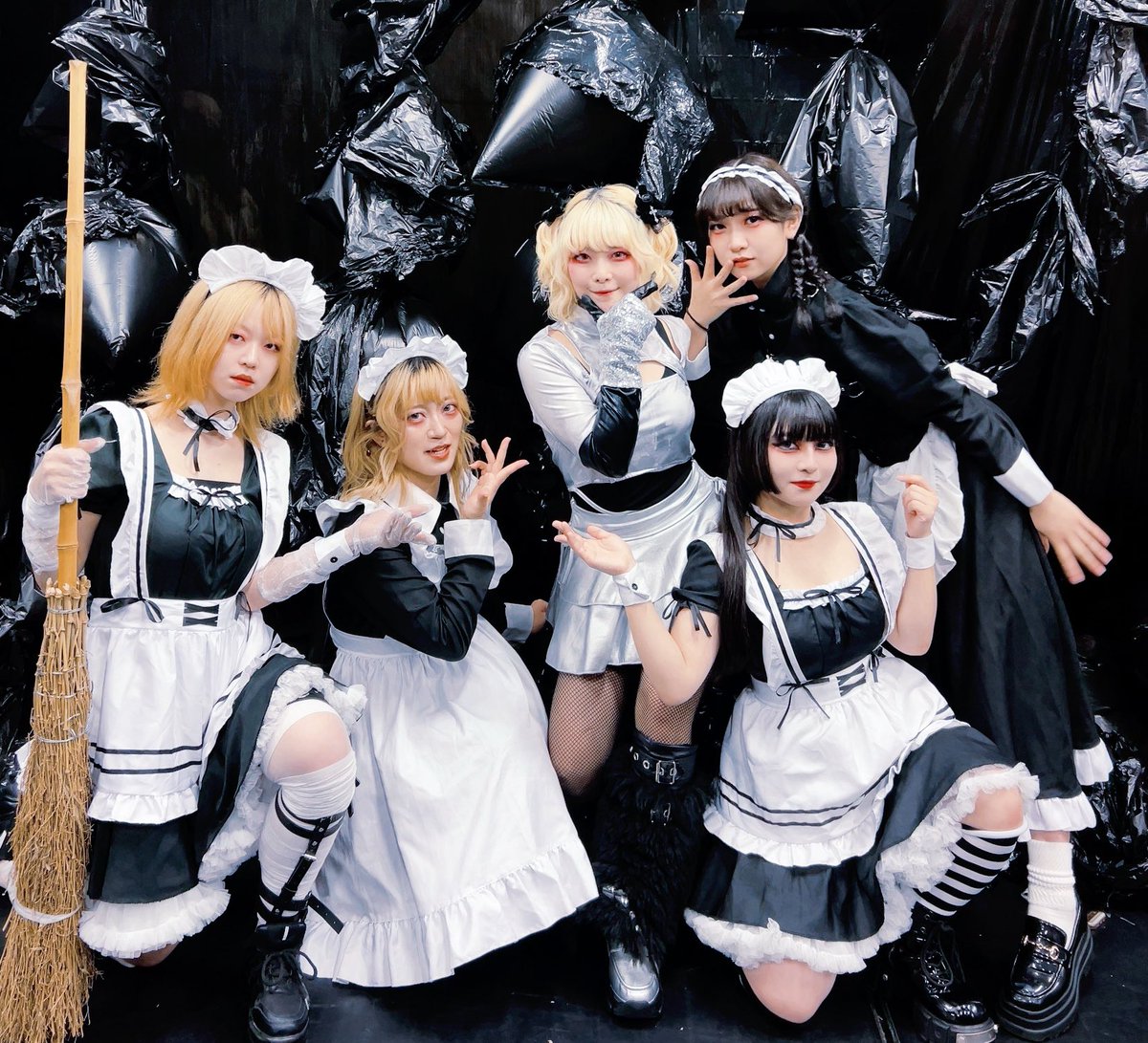 ktn12_'s tweet photo. #ロマグロ2026
アフタートーク #SAIBAR
✟✞ハロウィンナイト・ニュクスの余韻✟✞
開催します👻

アフタートークは勿論❗️話せる❗️チェキも撮れる❗️一緒に呑める‼️
デュエルもできる‼️(⁉️)

一夜限りの宴。
いっしょに思いっきり楽しもう！🌟
また会えるね🫶

🔻お申し込み🔻
https://t.co/Rl1DyxuEk1 https://t.co/0aGB5VzTdU