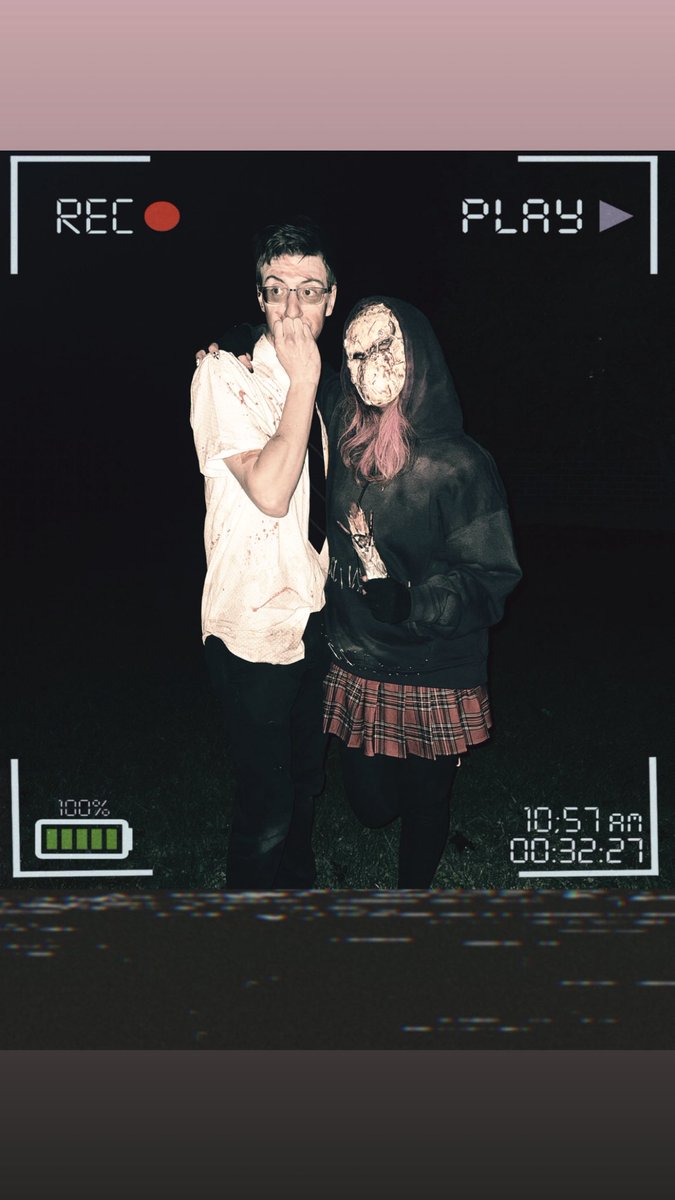 tomb_resident's tweet photo. I am dating the real Dwight Fairfield
(not a ship bros my fiance irl)
#deadbydaylight #cosplay #dwightfairfield #thelegion #susie https://t.co/HT2uORLgwv