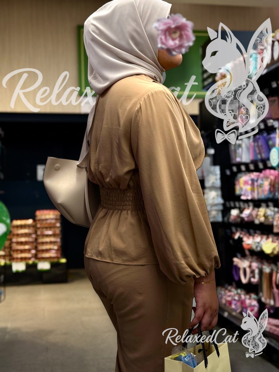 RelaxedCatt11's tweet photo. Every woman has this inner naughty side that she holds dear…

It just takes her husband’s encouragement to help bring it out #hotwife #solehot https://t.co/wR5cYG6mWT