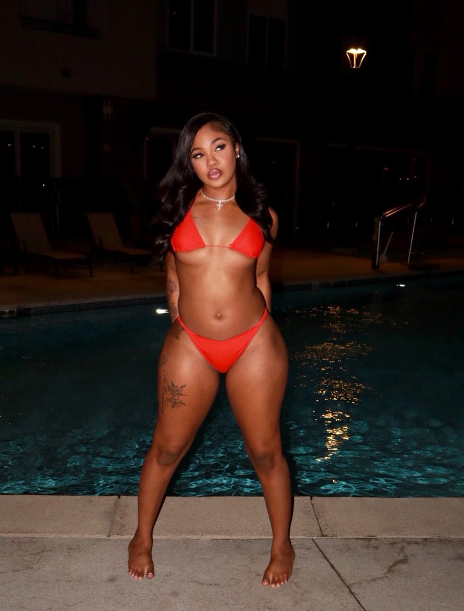 liseimy9's tweet photo. Late night swim 🤎💦 https://t.co/ki3SEbX8nl