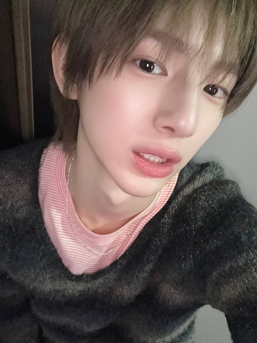 myzzoozip's tweet photo. 아으으 https://t.co/eIBZlgliPz